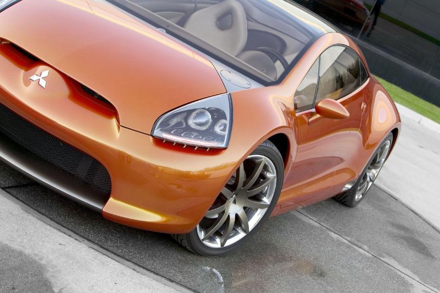  Mitsubishi Eclipse Concept 2004 года  (фото 33 из 70)